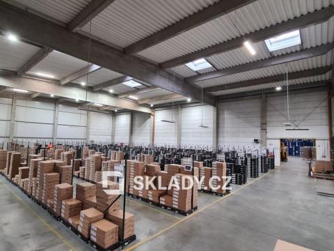 Pronájem skladu, Cheb, 3200 m2